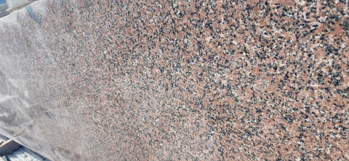 Dunkelrosa hoody Granit